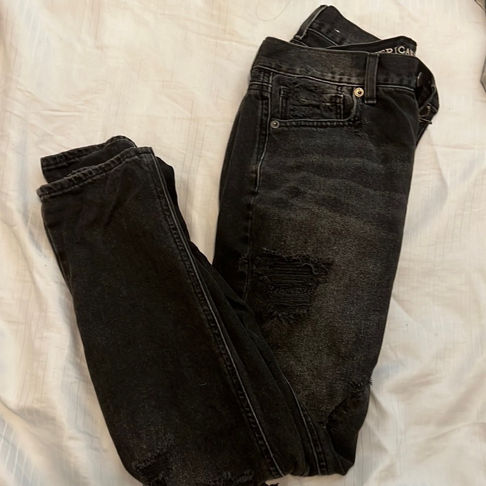 AE mom jeans- ripped style